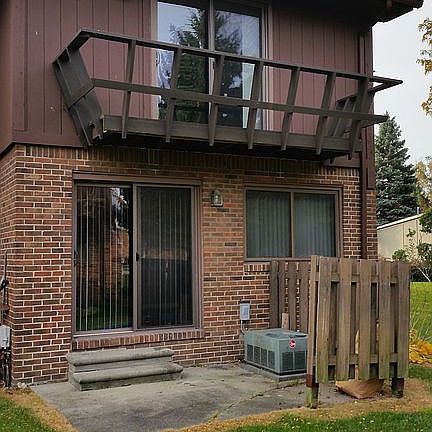3rd image of 37937 Joyce Dr