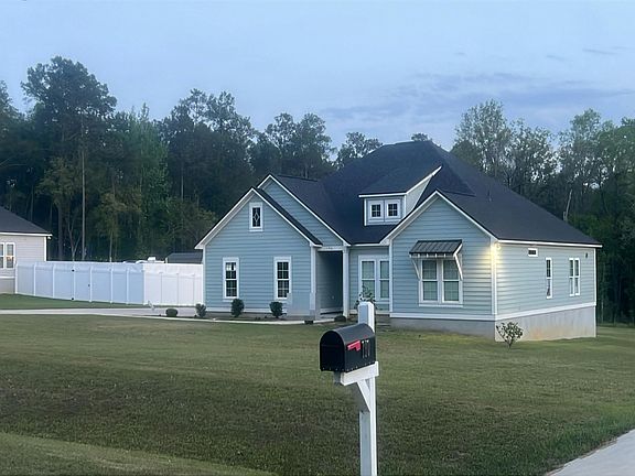 2nd image of 196 Pasco Rd