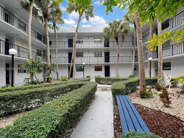 10825 SW 112th Ave #216 — Photo 36