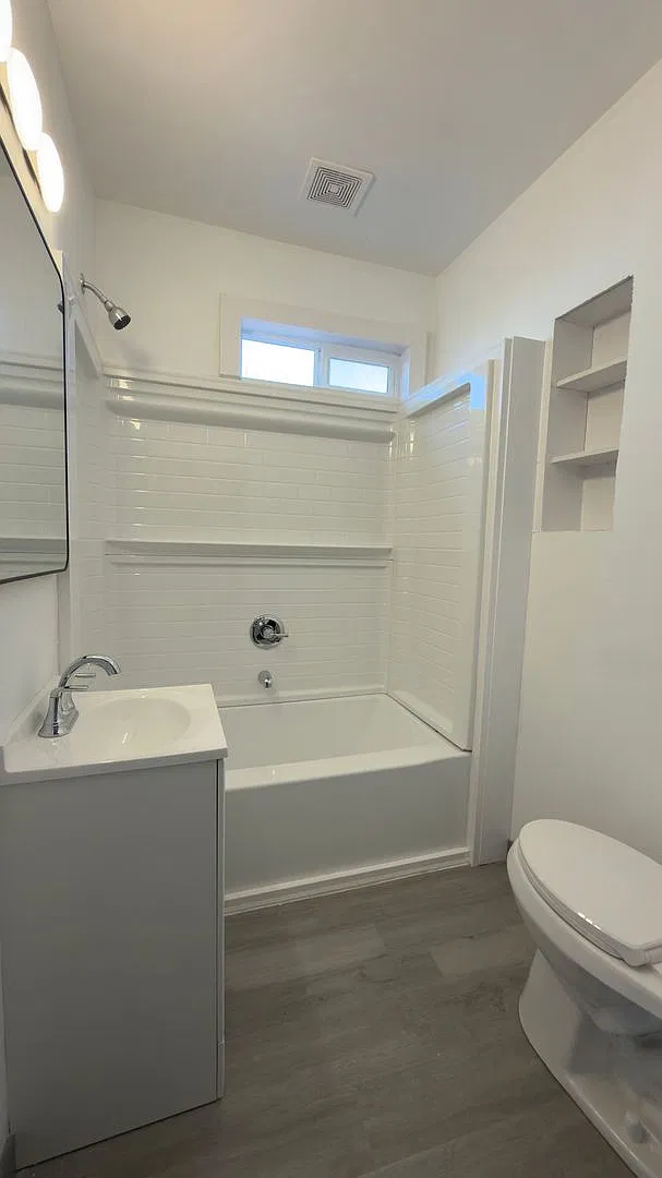 450 Commercial St, Astoria, OR 97103 — Photo 4