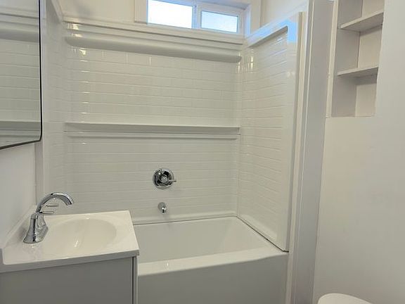 4th image of 450 Commercial St #1 & 2