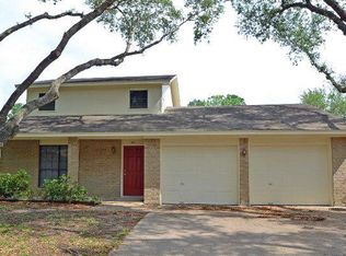 107 Perth St, Victoria, TX 77904