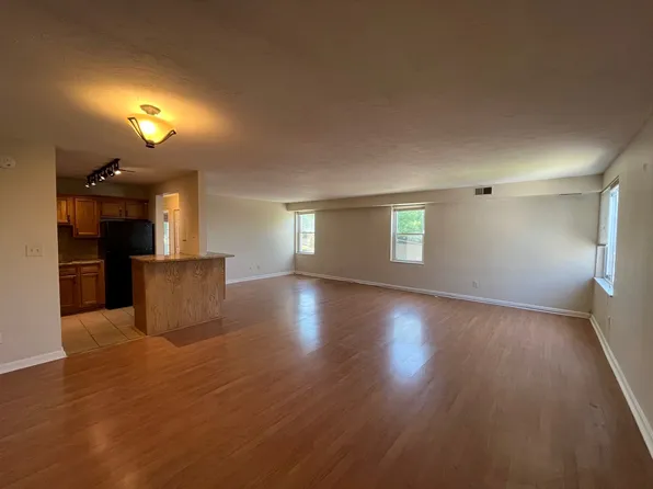 6780 5th Ave, Pittsburgh, PA