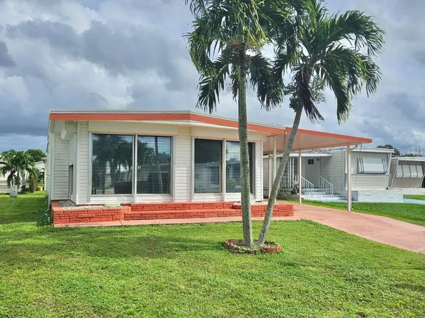 2260 SW 85th Way, Davie, FL 33324