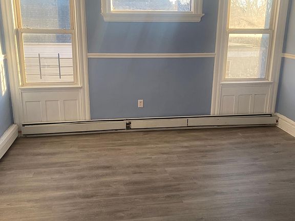 4th image of 29 22nd St Floor 3