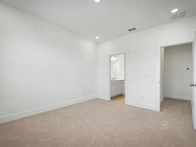 5423 Bramhall Rd — Photo 22