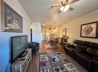 2347 Quarter Horse Trl #126, Overgaard, AZ 85933