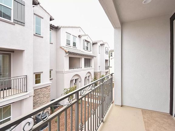 5th image of 4246 Mission Ranch Way