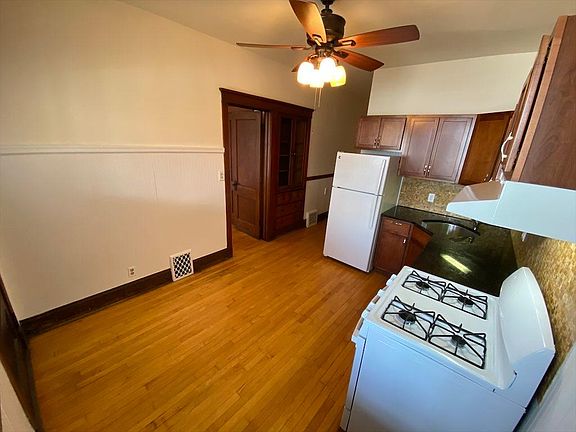 4th image of 5110 N Ashland Ave APT 1