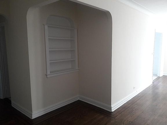 3rd image of 7011 108th St APT 6H