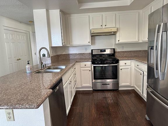 4th image of 13565 Anochecer Ave