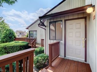 250 Ridgedale Ave APT I4, Florham Park, NJ 07932