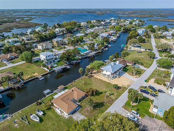 2nd image of 11686 W Coquina Ct