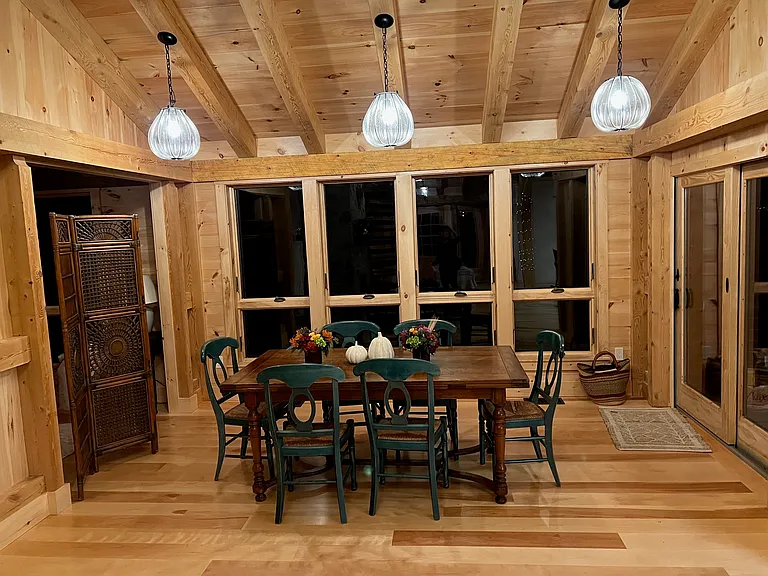 An additional dining area in the main room.