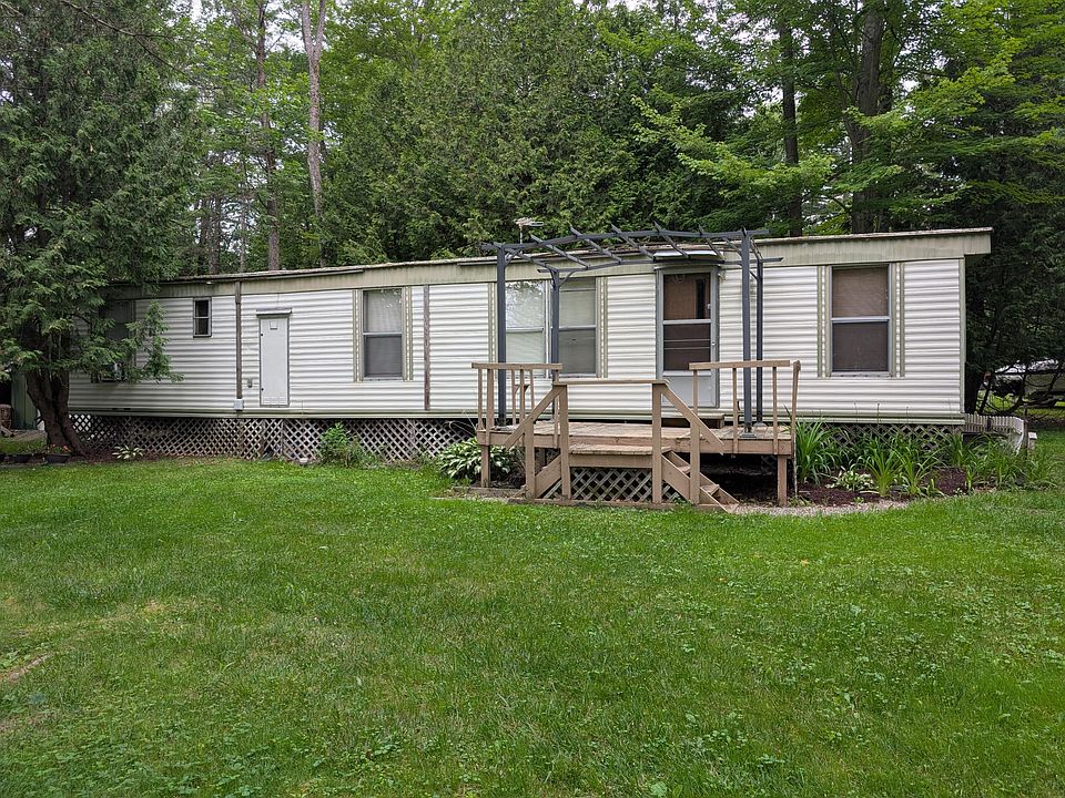 1st image of 26 Spruce Ave