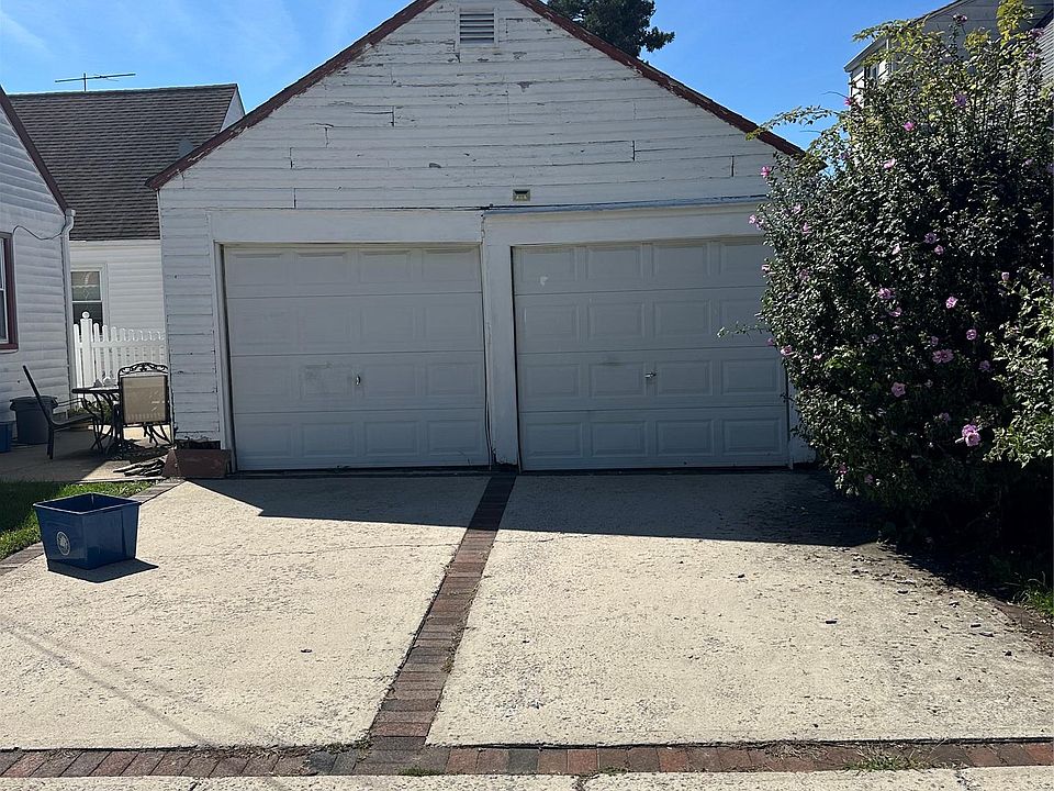 2nd image of 22 Searing Street