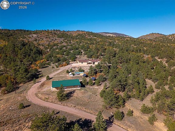 2nd image of 1440 Vista View Rd