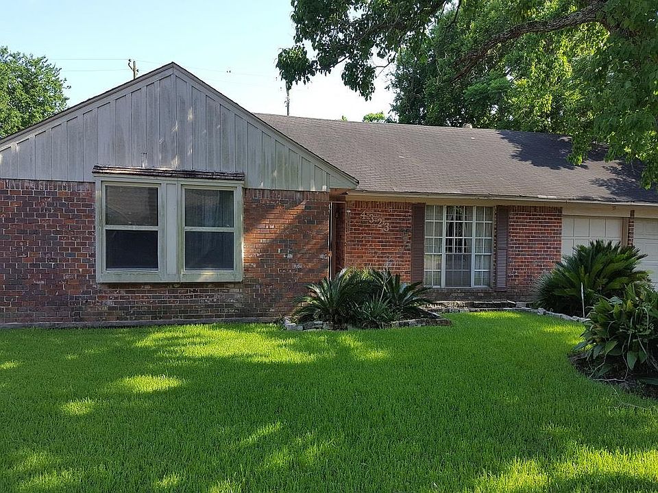 1st image of 4323 Brookfield Dr