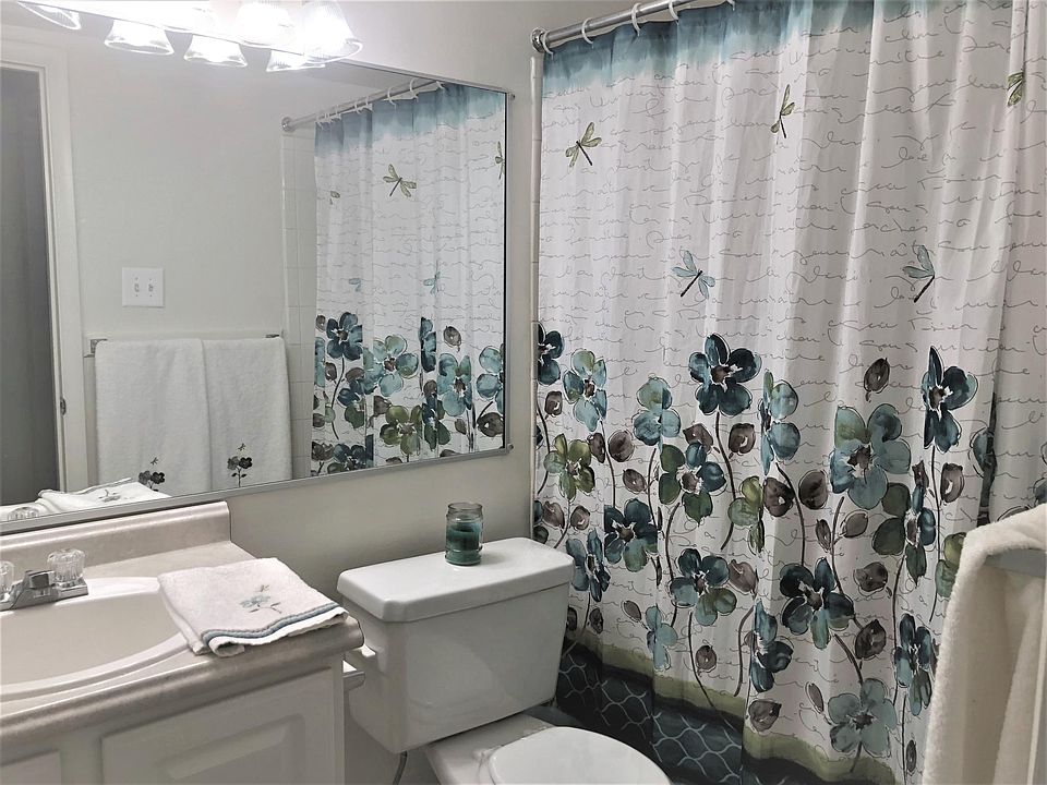 2nd image of 301 Stevens Cir APT 1C