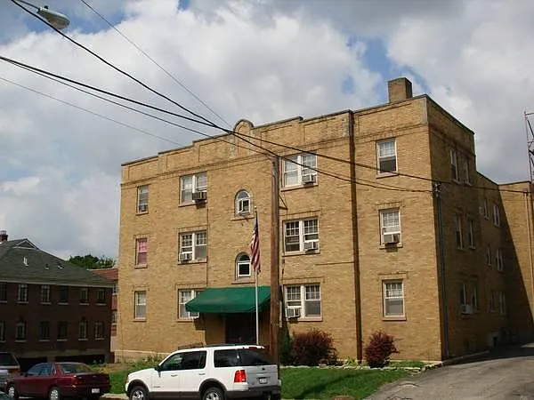 3437 Shaw Ave #BASEMENT