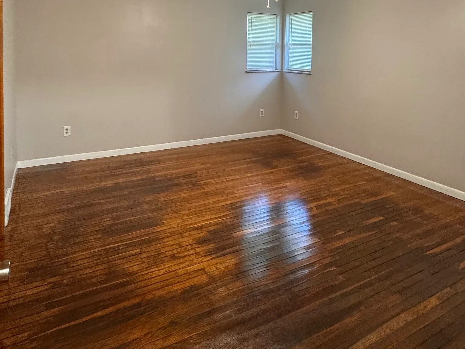 3 bed, 1056 sqft, $1,550 — Photo 3