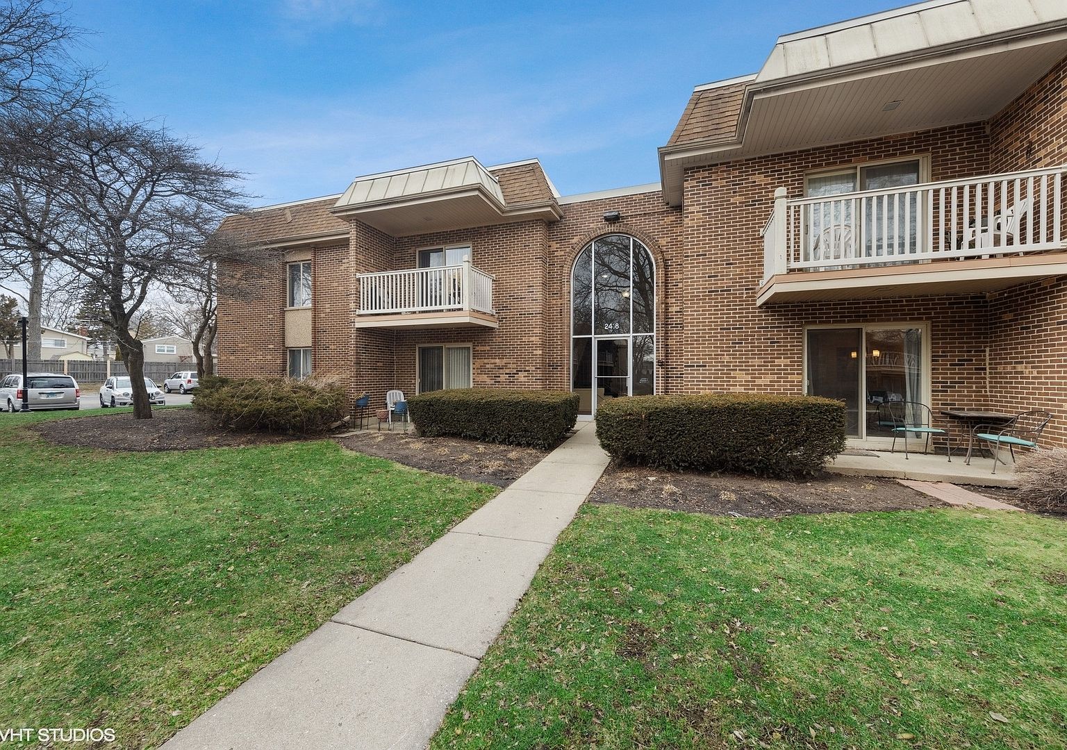 2418 N Kennicott Dr APT 1D, Arlington Heights, IL 60004 Zillow