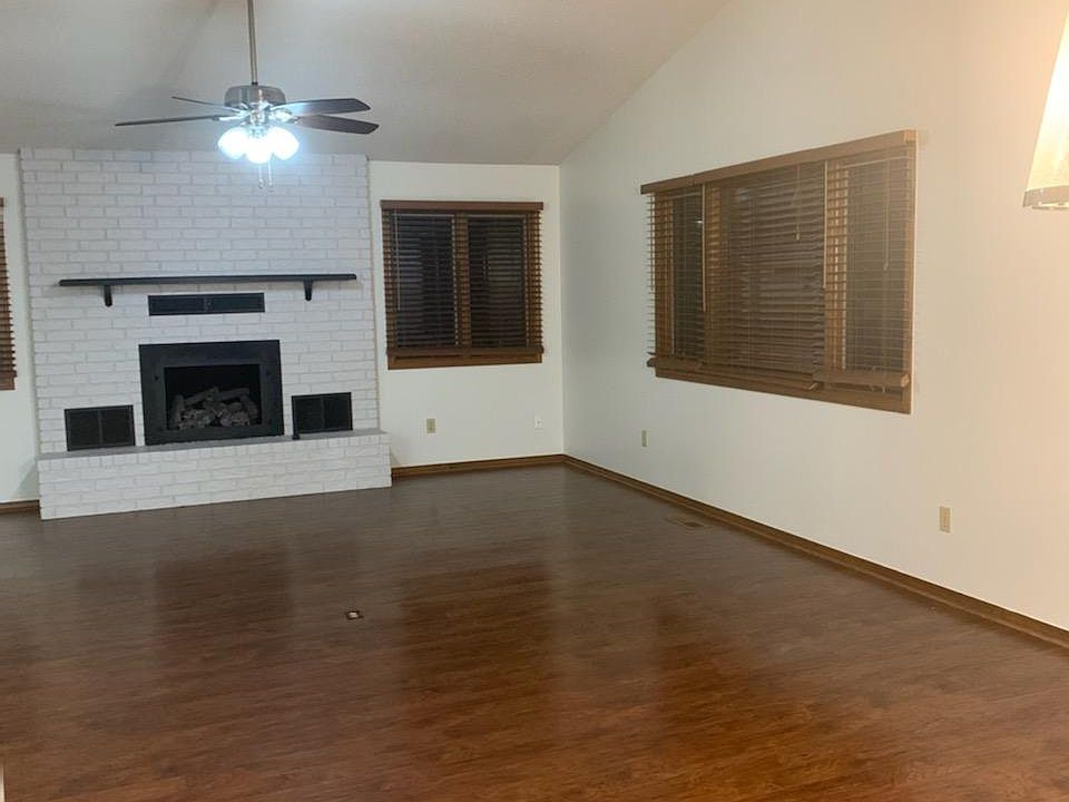 1st image of 4 Cheddar Cir