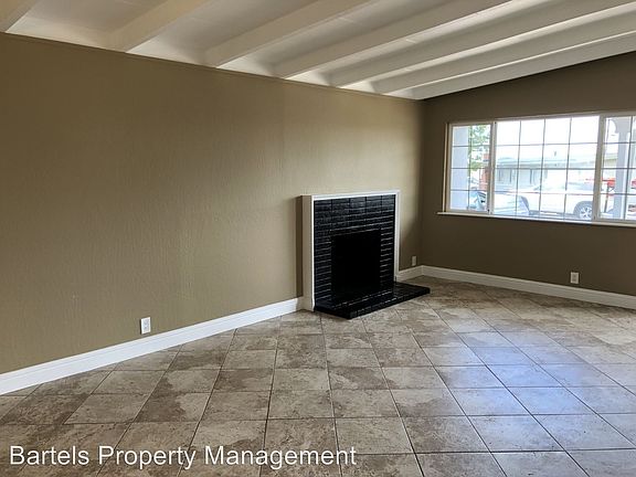 2nd image of 1315 John Ave