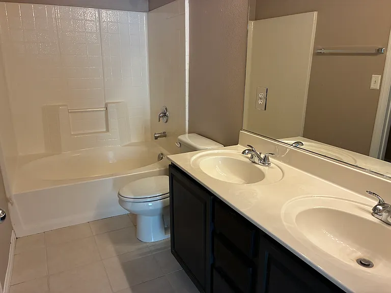 2753 Fountain Ridge Ln — Photo 28