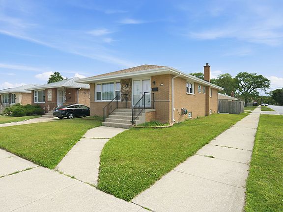 2nd image of 417 Jeffery Ave
