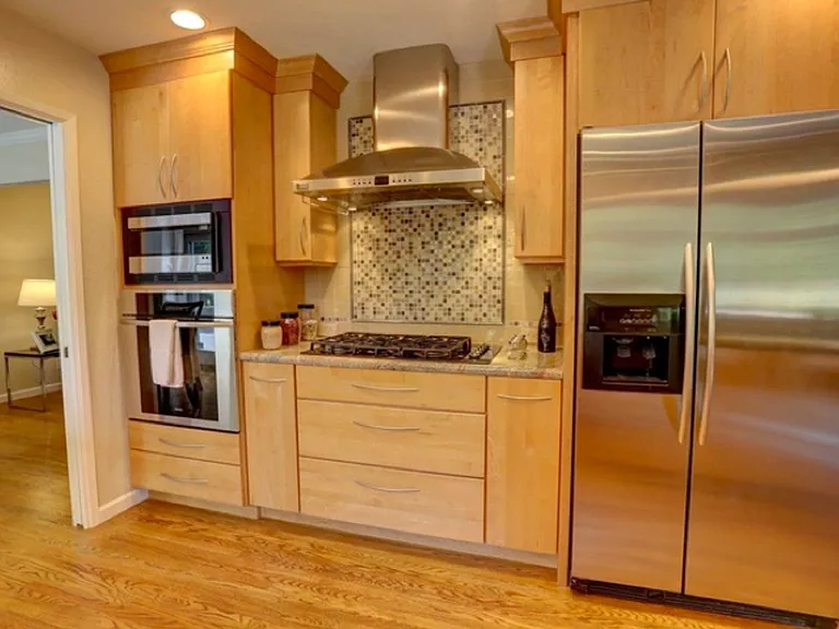 3185 Temple Ct — Photo 11