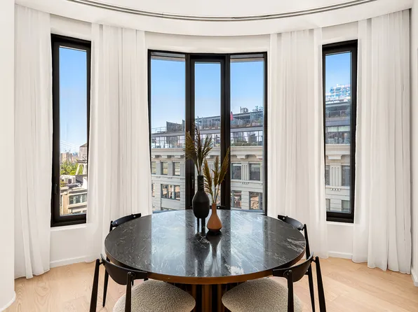 30 Front Street image 5 of 36