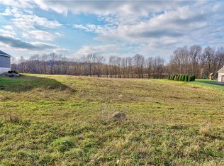 5949 Breed Rd #26, Camillus, NY 13031