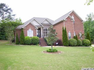 4400 Tree Ridge Cir SE, Owens Cross Roads, AL 35763