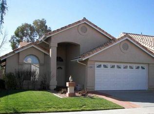 1435 Paradise Island Ln, Banning, CA 92220