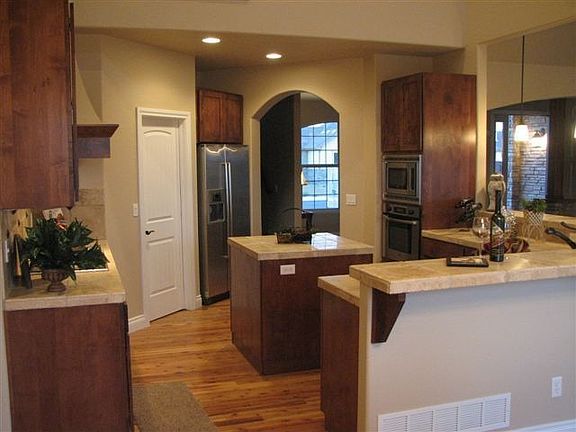 5th image of 5517 Flamboro Dr