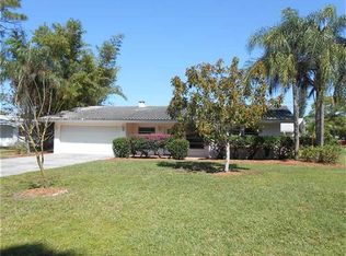 2479 Waneta Dr, Sarasota, FL 34231