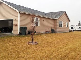 870 Dailey Dr, Sidney, NE 69162