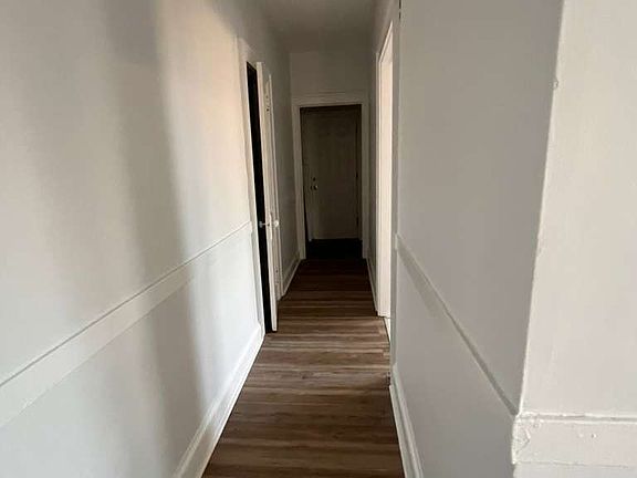 2nd image of 1042 Capitol Ave #3