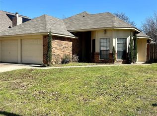 4131 Crossgate Ct, Arlington, TX 76016