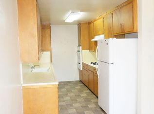 1066 Monterey Blvd APT C, Hermosa Beach, CA 90254