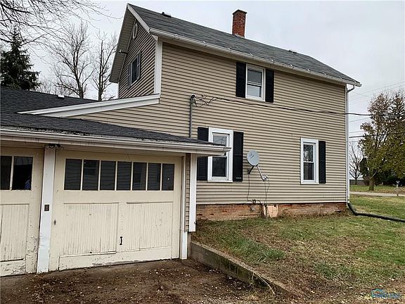 3rd image of 588 W Maumee Ave