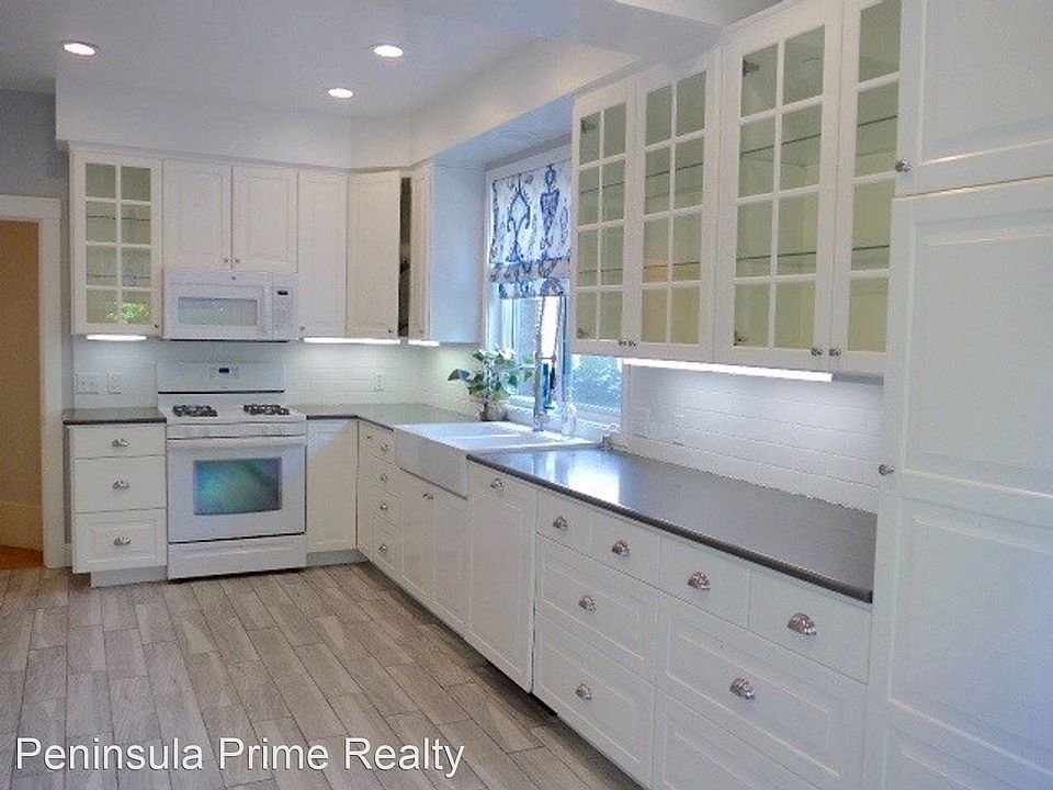 1st image of 1320 Balboa Ave