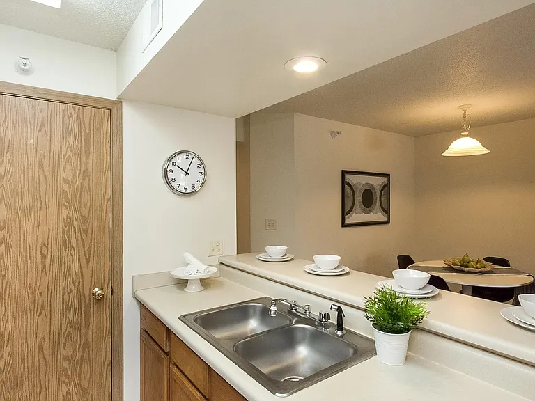 1039 W Benton St #2 — Photo 11