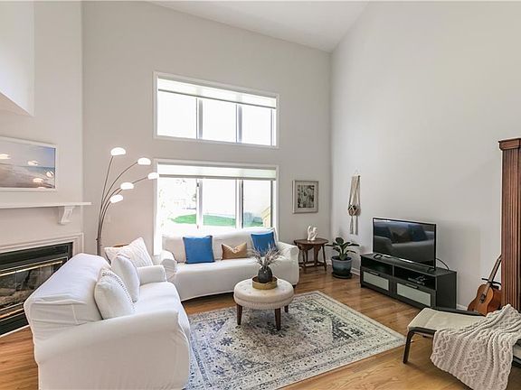 2nd image of 214 White Heron Cir
