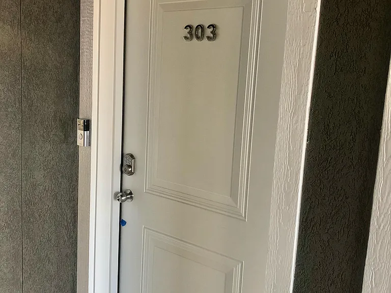 459 W 15 S #D303 — Photo 30