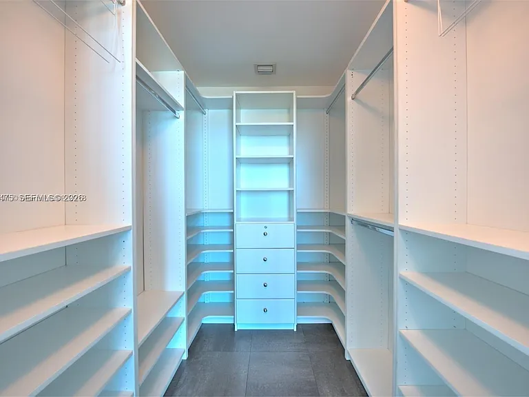888 Biscayne Blvd #2410 — Photo 7