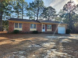 701 Glacier Cir, Fayetteville, NC 28311