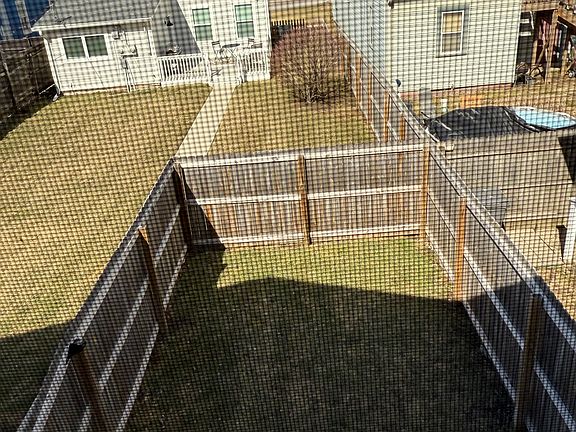 4th image of 1329 Lexington Ave Unit B