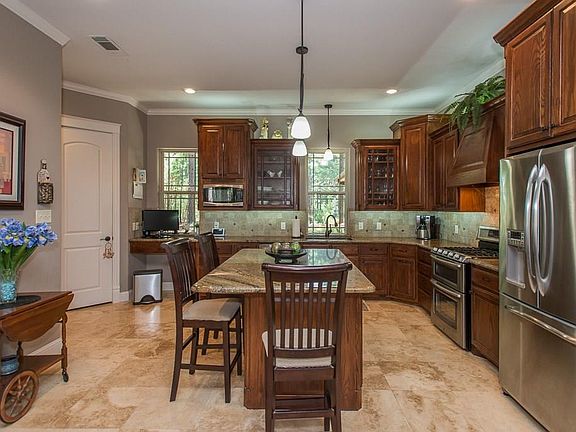 2nd image of 6971 Waters Edge Dr